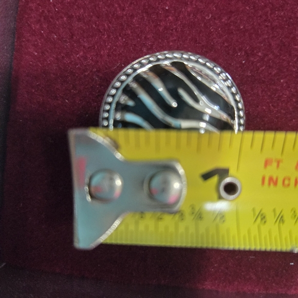 Premier Designs Safari Ring size 9. - Picture 5 of 5